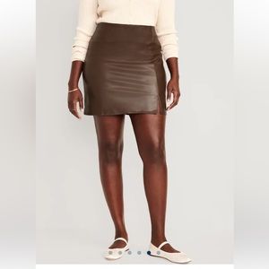 NWT Old Navy Faux Leather High Waisted Mini Skirt